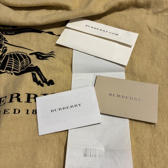 Rare! Burberry Leather and Suede Canterbury Tote - Picture 2 of 15